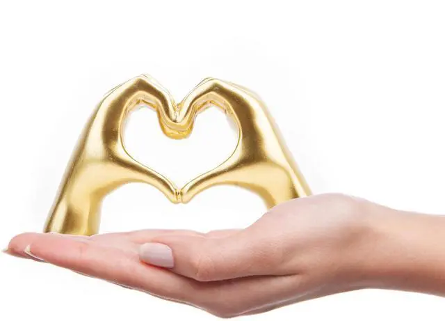 Main image of Small Heart Hands Sculpture Decor for Living Room Bedroom Bookshelf Coffe Table and Office Display, Love Finger Statue Modern Aesthetic Home Decor, Unique Gift for Wedding Christmas Birthday (Gold)