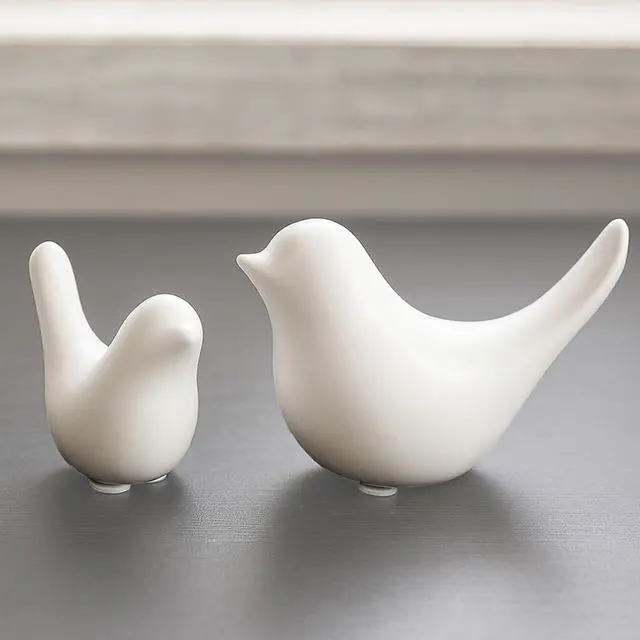 Main image of Small White Birds Statues Home Decor Modern Style Decorative Ornaments for Living Room Decor, Bedroom, Office Desktop, Cabinets (2Pcs White Birds)