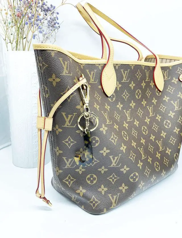Alt view image 3 of 6 - Letter Key Chains Accessories for Women and Girls,Gold Initial Key Ring Tortoise Shell Bag Charm for Car Keys (J)