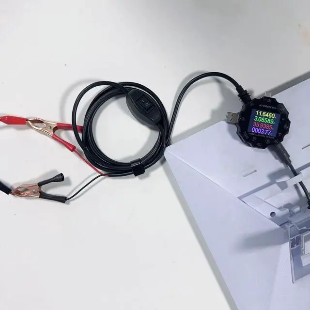 Alt view image 5 of 6 - Professional-grade switch 16AWG high current 30A crocodile clip to DC charging cable, suitable for 12-24V car battery charging
