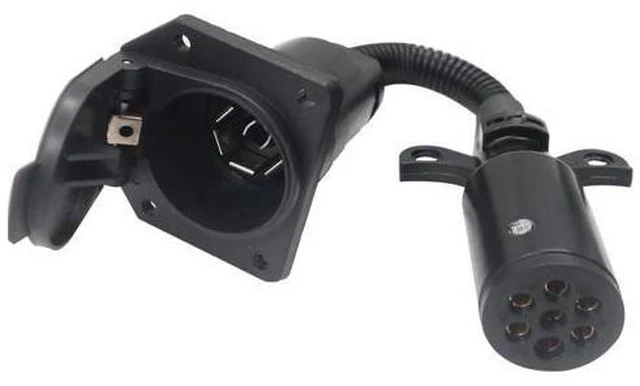 Main image of CARROFIX Vehicle 7 Pole Round Pin to 7 Way RV Blade Trailer Wiring Connector Plug Adapter