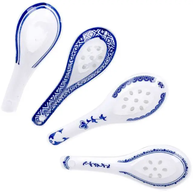 Main image of Set of 4 Chinese/Japanese Ceramic Soup Spoons, Tradition Blue and White Ceramic Spoon Suitable for Soup
