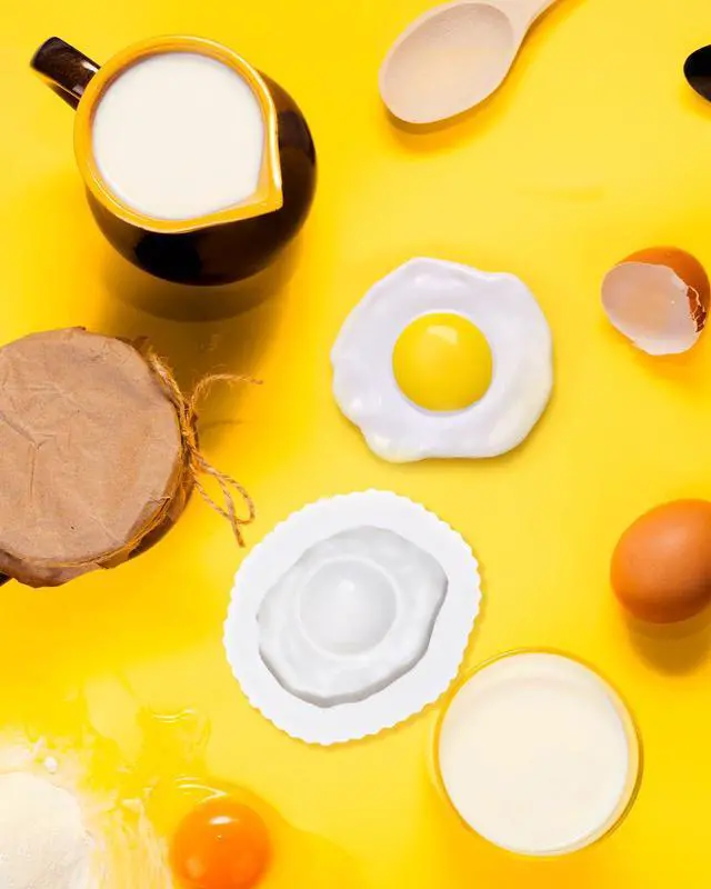 Alt view image 5 of 7 - Fried Egg Silicone Mold, 3D Food Silicone Mold, Simulation Egg Chocolate Mold, Artificial Food Molds for Cake Topper, Cupcake Decorating Tools
