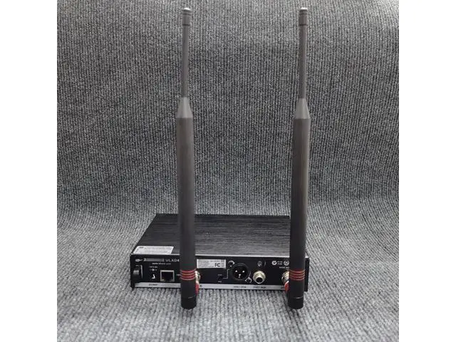 Alt view image 4 of 4 - Digital wireless microphone ULXD4 BETA58A stage performance mixer with SM58 professional microphone British standard plug European plug
