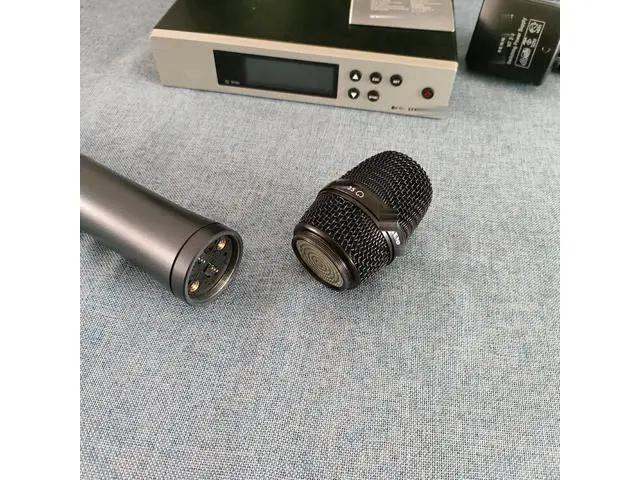 Alt view image 2 of 4 - Wireless microphone EW100 G4-835 - one-to-one stage performance singing KTV wedding microphone British standard plug European plug