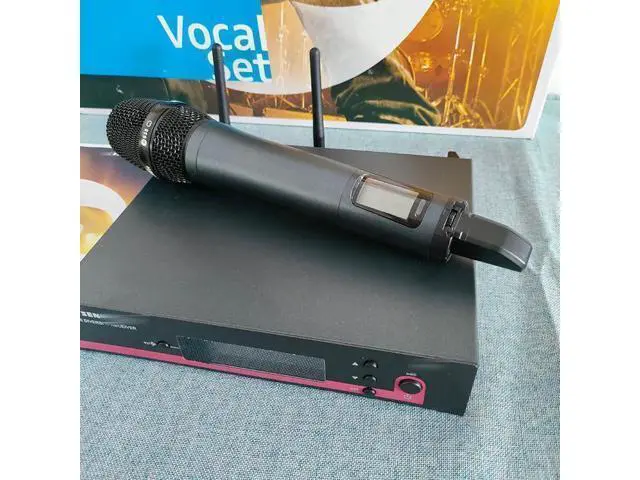 Alt view image 3 of 4 - Wireless microphone EW100 G3-835 - One-to-one true diversity stage performance singing microphone European plug American standard plug