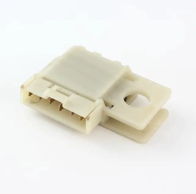 Alt view image 2 of 4 - Car brake and turn signal switch. Applicable to 2003-2006 Chevrolet 15064159, 1S516