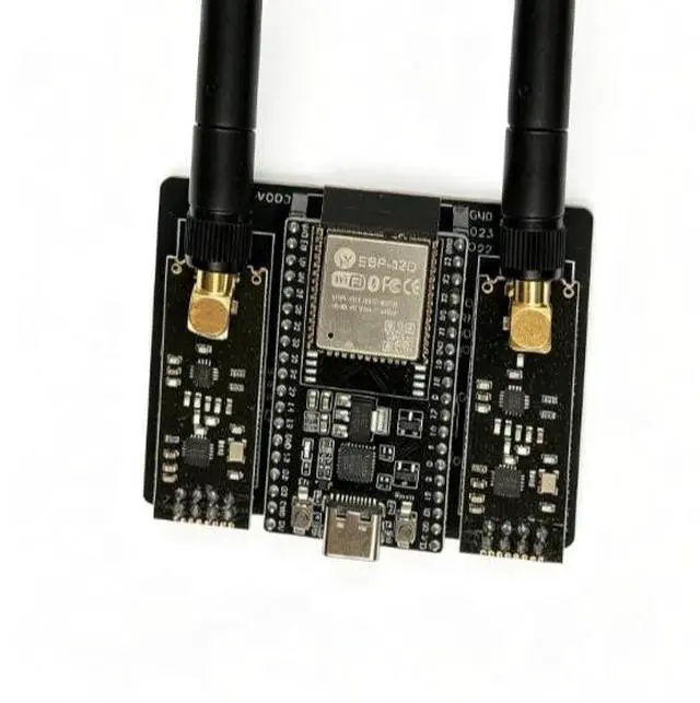 Main image of ESP32-DevKitC development board combined with NRF24L01 PA LNA module for 2.4G Bluetooth and WiFi connectivity