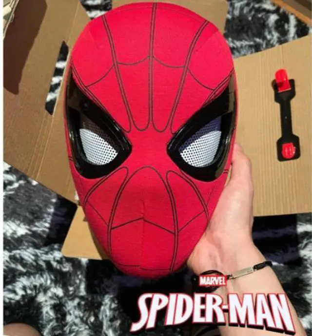 Alt view image 2 of 5 - Headgear with movable eyes, mask with electric function, fully automatic remote control, blinking and glowing feature, helmet mask, children's toy