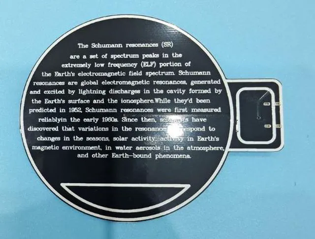 Alt view image 3 of 4 - Schumann wave generator 7.83 Hz Earth resonance Schumann wave generator