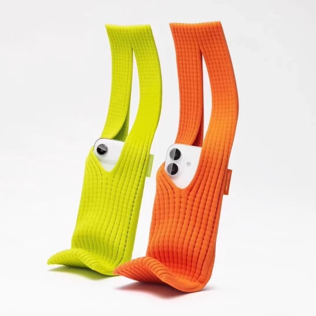 Alt view image 4 of 6 - Knitted mobile phone bag, cross-body, portable, fashionable color-matching phone case, suitable for both men and women, trendy mobile phone cover Gemstone blue knitted bag 40cm