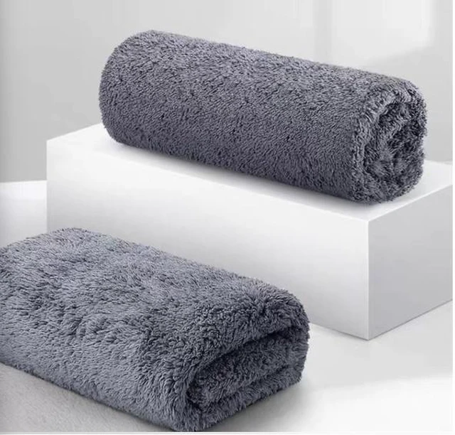 Alt view image 4 of 6 - Coral fleece car cleaning towel wholesale - Soft, absorbent, thick style towels that are not prone to shedding fibers and are suitable for wiping,Size:40*40cm