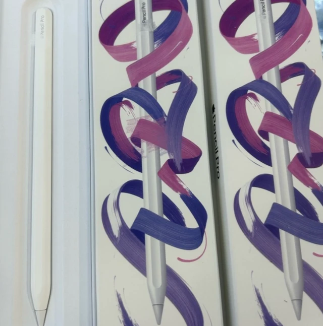 Alt view image 3 of 3 - Applicable to Apple iPad 2024 Pro Air 7 Capacitive Pen Handwriting Pen 1.1 Touch Pen