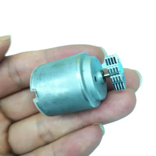 Alt view image 2 of 3 - 1PCS R260 Circular Vibration Motor 3V-12V Vibration Head Mini DC Massager Brush Motor with Large Vibration Force Vibration Motor