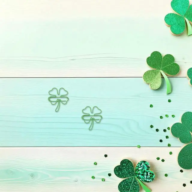 Main image of 80Pcs Four-Leaf Clover Paper Clips Cute Shamrock l Bookmark Clips for Planner Journal Stationery Decor St. Patrick's Day