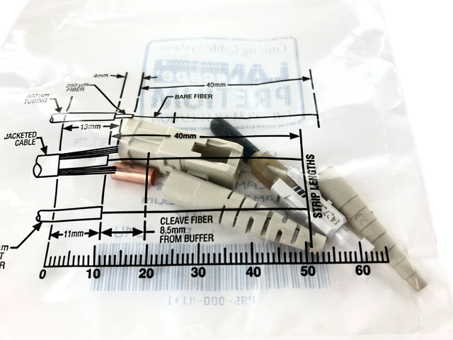 Alt view image 5 of 5 - Corning 95-000-41 UniCam Pretium SC OM1 62.5um Multimode Connectors, 25 Pack - Refurbished