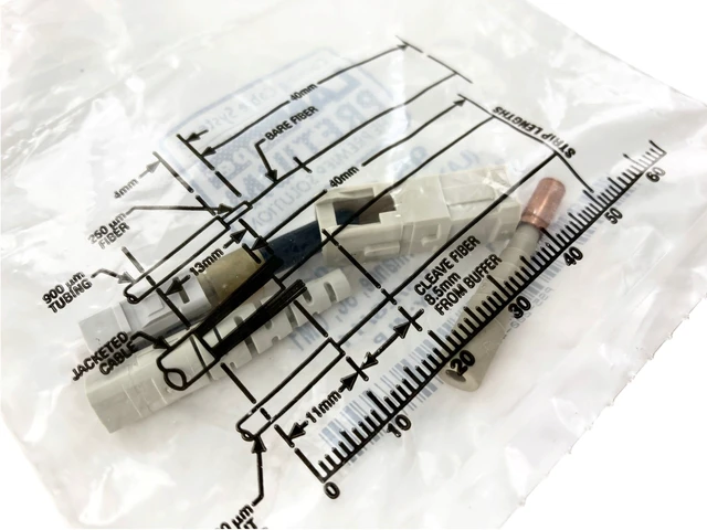 Alt view image 3 of 3 - Corning 95-000-40 UniCam SC Fiber Optic Connector, OM1 62.5/125um Multimode, Beige