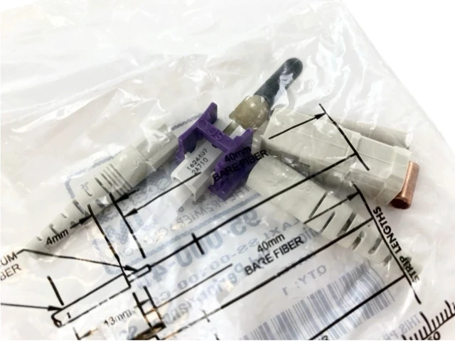 Alt view image 4 of 4 - Corning UniCam 95-000-40 Fiber Optic Connector
