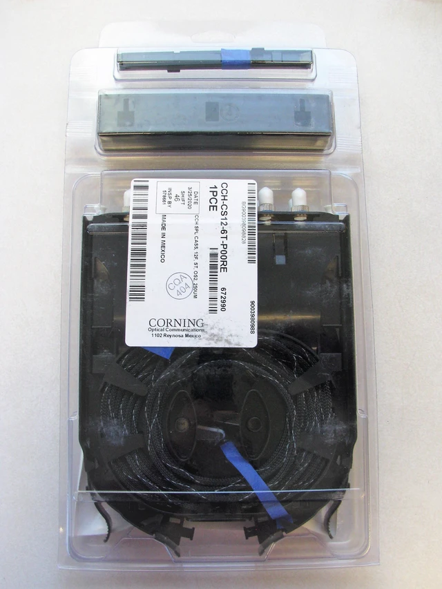 Main image of Corning CCH-CS12-6T-P00RE CCH 12-Fiber ST UPC OS2 Pigtailed Splice Cassette