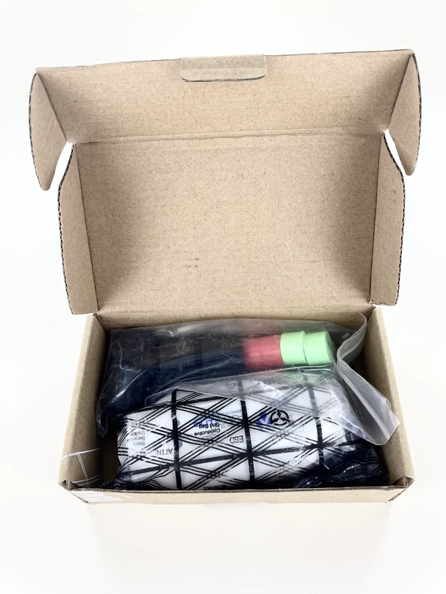 Alt view image 3 of 7 - Veracity VOR-ORL-GXT Outreach Lite GXT Outdoor Gigabit Ethernet Extender