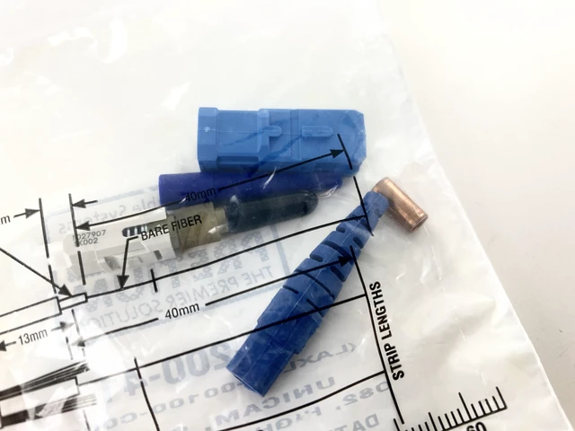 Alt view image 3 of 3 - Corning 95-200-41 UniCam SC/UPC Single-Mode OS2 Fiber Optic Connector