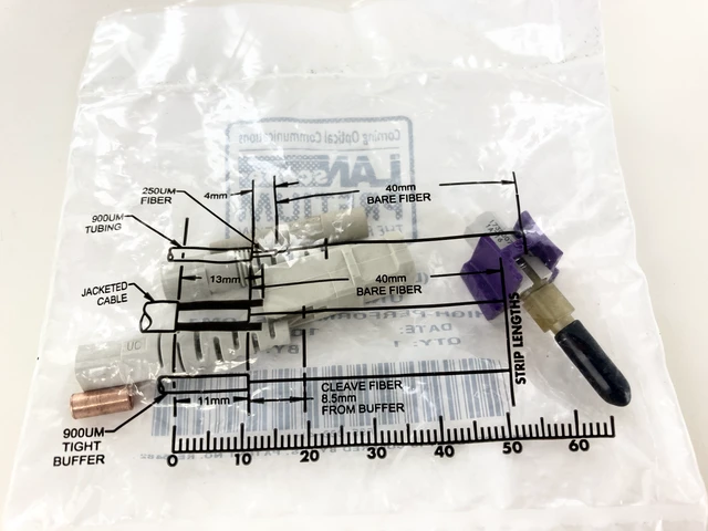 Alt view image 3 of 3 - Corning 95-000-41 Unicam SC OM1 Multimode 62.5um High Performance Pretium Fiber Optic Connector