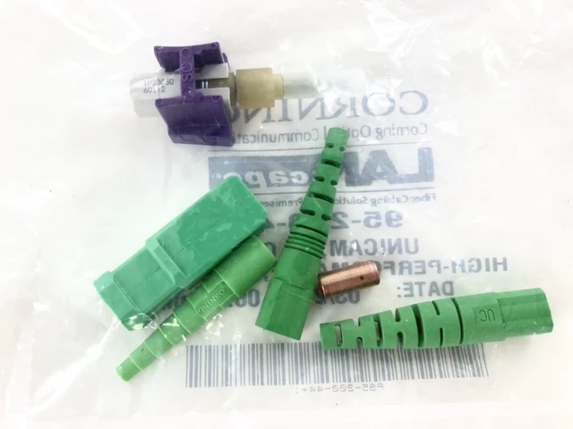 Alt view image 3 of 3 - Corning UniCam 95-200-44 SC/APC OS2 Single-Mode Field-Installable Fiber Optic Connector, Green