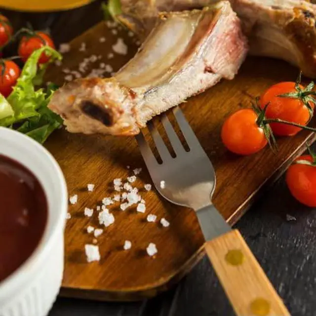 Alt view image 5 of 5 - Set of 8 Ideal, Chicken, Pork and More-Steak Knives and Forks Made of Stainless Steel Blade and Contoure, Medium, Light Brown, JB0208