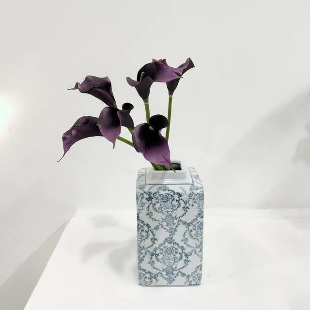 Alt view image 3 of 5 - Artificial Calla Lily Flowers, 18.9" Faux Calla Lilies Artificial Flowers Centerpiece Decor for Home Office&Home Decor (6, Purple)