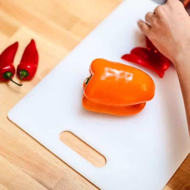 Alt view image 2 of 4 - NSF Polysafe Cutting Board with Handle, 11 by 14.5 inches, White