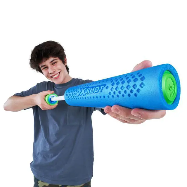 Alt view image 4 of 5 - Water Foam Blaster by ZURU, Water Toy, Water Battles, Big Water Toy for Children, Teen and Adults (4 Pack)