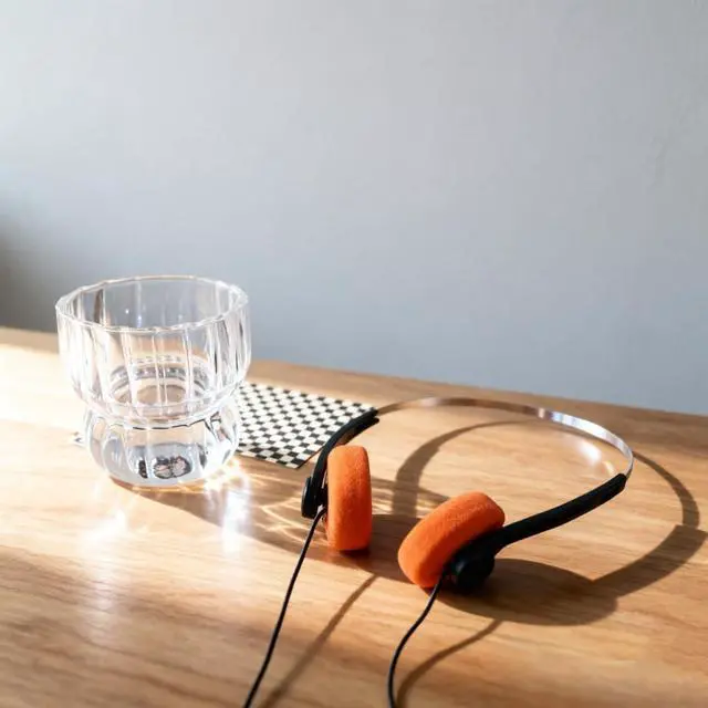 Alt view image 5 of 7 - 4Pcs Orange Retro Over-Ear Headphone,Vintage Feelings Underwire Headphone,Retro Lightweight Earphones,Hi-Fi Stereo Earphone Headset,for Most Mobile Phones Playback Pevices Headphones Earbud