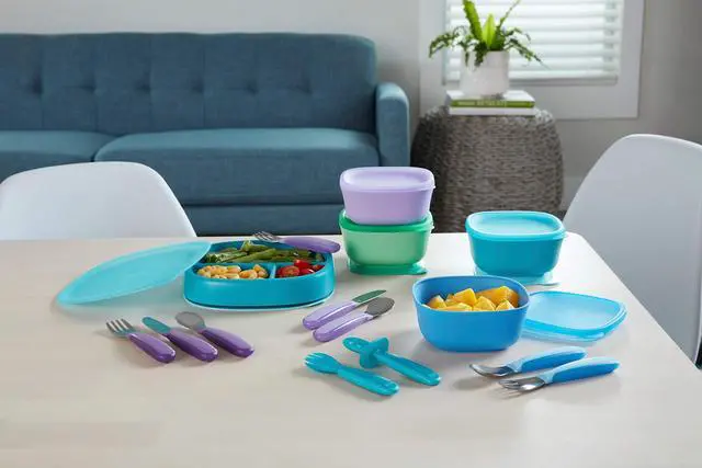 Alt view image 5 of 7 - Suction Plates and Lid