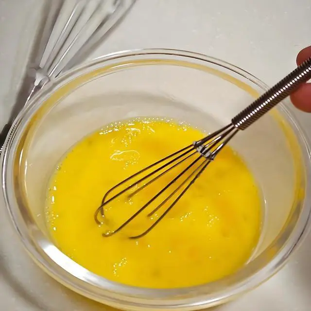 Alt view image 6 of 6 - 10 inch Stainless Steel Whisk, 5 inches for mixing small amounts of liquids, milkshakes, coffee, juice, etc. 2-piece set (buy 10 inches and get 5 inches as a gift) silver