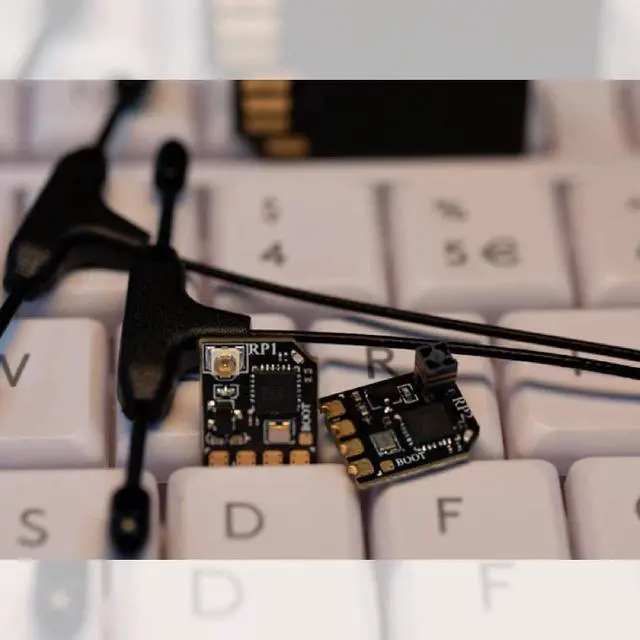 Alt view image 6 of 7 - UFL 2.4Ghz T Antenna 65mm 95mm for RP1 RP2 RP3 and EP1 ELRS Receivers by Speedybee