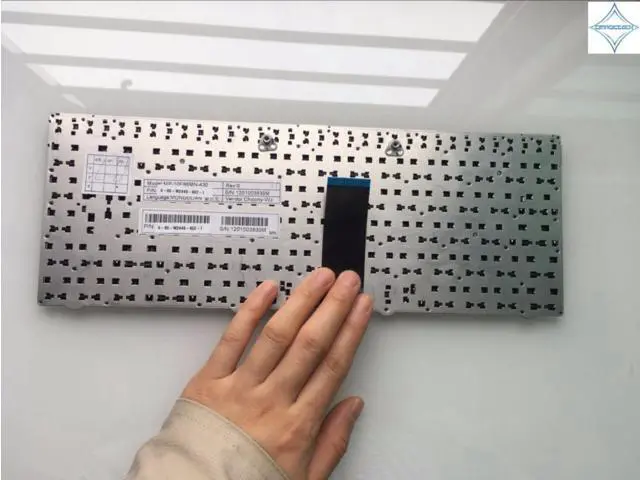 Alt view image 2 of 2 - for Clevo Itautec W7535 W7545 A7520 SP spanish teclado laptop keyboard MP-10F86LA-430