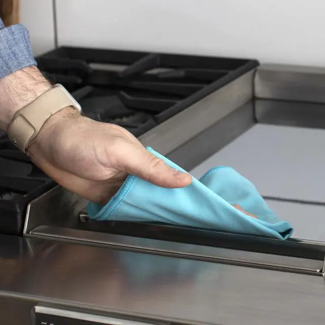 Alt view image 4 of 6 - Multi-Chore Microfiber All-Purpose Cleaning Cloths: Dusting and Polishing - 18 Piece