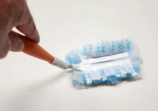 Alt view image 2 of 7 - Flexible Duster Handle with Disposable Duster pad, Compatible with Swiffer Duster Refills.