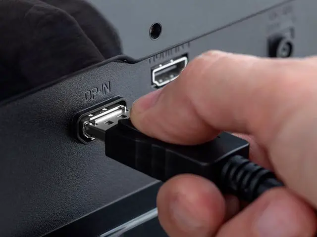 Alt view image 6 of 6 - DisplayPort 1.4 Cable - 6 Feet - Black | For Computer, Desktop, Laptop, PC, Monitor, Projector, Dell, ASUS, and More - Select Series