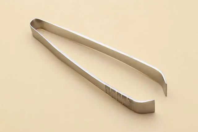 Alt view image 2 of 7 - Non-slip Fish Bone Tweezer Japanese Sushi Chef's Garnishing Tool (Eastern Type-non-slip)