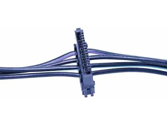 Alt view image 2 of 3 - Lenovo 54Y8286 SATA Power Cable, 4Pin to 3×SATA Splitter Cord, 60cm for HDD & SSD