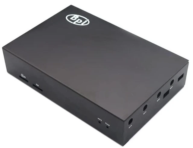 Alt view image 3 of 7 - Banana Pi BPI-R3 Metal Case, Iron,350g, SMA Hole, BPI-R3 Router Development Board case