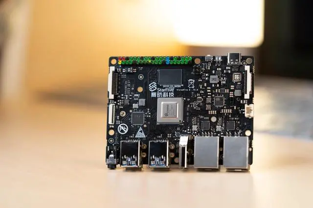 Alt view image 6 of 7 - StarFive VisionFive2 13TOPS AI KIT,13TOPS Hailo-8L, 8GB RAM, StarFive JH7110, x2 GbE LAN Port, RISC-V Single Board Computer AI Deepl Edge Machine (No WiFi Moudle,Standard Kit)