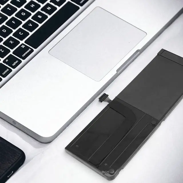 Alt view image 14 of 14 - LXHY A1382 Battery 10.95V 77.5Wh Laptop Battery for MacBook Pro 15 inch Core i7 (only for Early 2011 Late 2011 Mid 2012) A1286 MC721LL/A MC723LL/A MD035LL/A MD318LL/A MD322LL/A MD103LL/A MD104LL/A