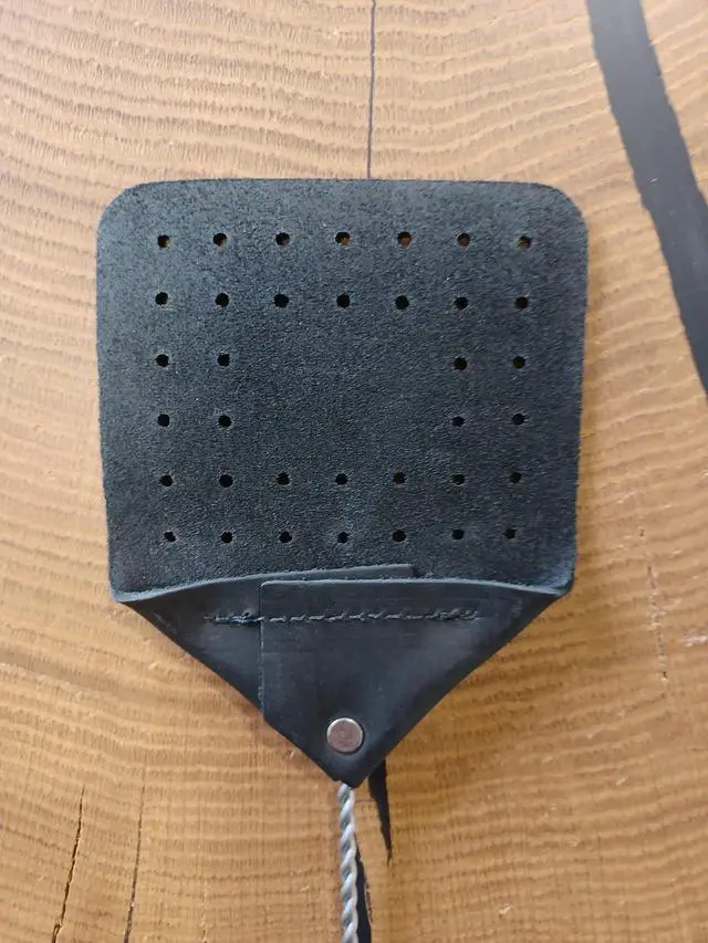 Alt view image 6 of 7 - Leather Fly Swatter Set (1 Pack) 17 Amish-Made Fly Swat w/Real Leather Paddle Fly Swatters Multi Pack w/Metal Handle Bug Swatter, Mosquito Swatter, Wasp Swatter (Black)