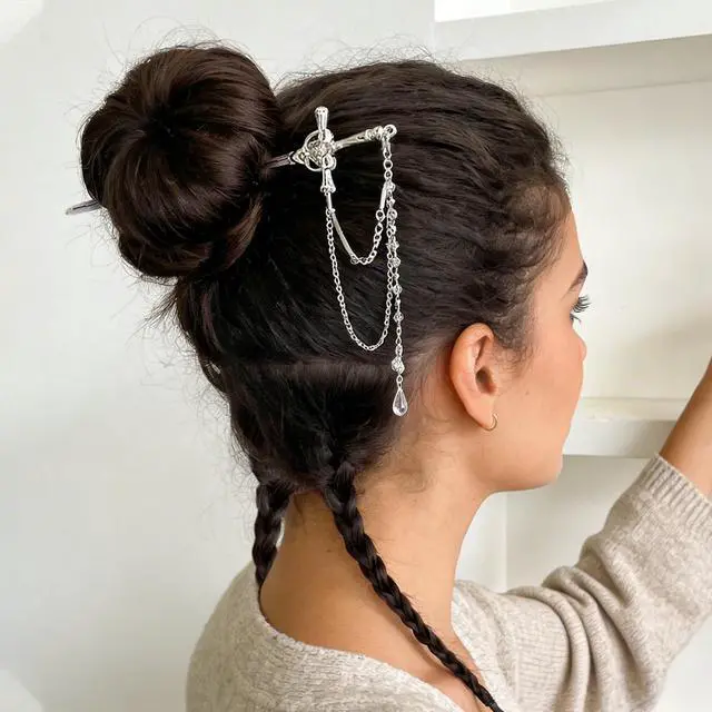 Main image of Sword Tassels Hair Pins for Women - Silver Long Ancient Style Tassels Metal Chopsticks Chinese Hair Sticks Pin Decorative Silver Medieval Renaissance Chinese Hair Accessories for Women Jewelry