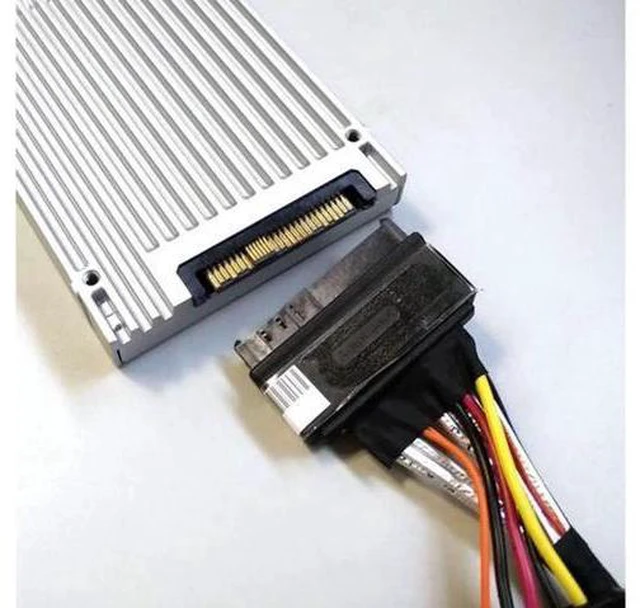 Alt view image 6 of 6 - Aomoproing Internal 12G Mini SAS HD to U.2 / SFF-8643 to SFF-8639 Cable 0.5m with 15Pin SATA Power for U.2 SSD