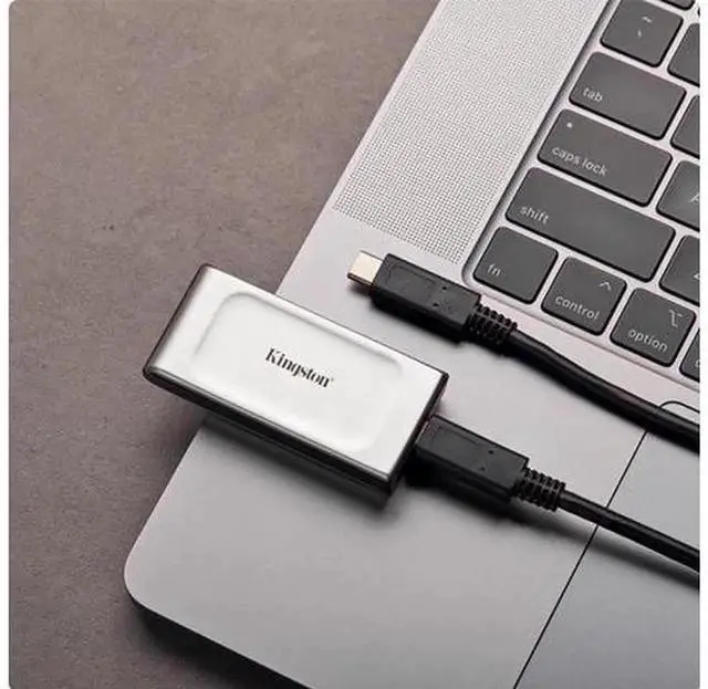 Alt view image 2 of 6 - XS2000 2TB mobile SSD Type-C high-speed USB3.2 portable compact