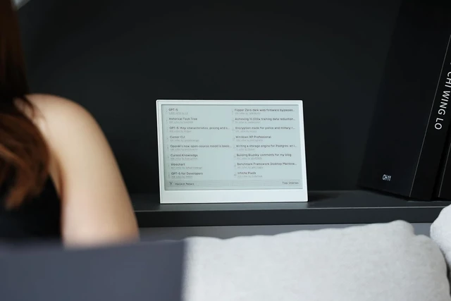 Alt view image 5 of 7 - reTerminal E1001 7.5" Monochrome ePaper Display, ESP32-S3 IoT Terminal