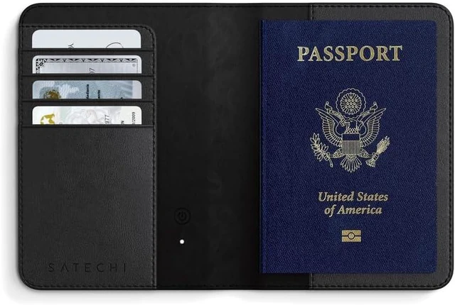 Main image of Satechi Passport Holder with Find My Tracking, 4-Slot Card Wallet, Black
4-slot card wallet, wireless charging, RFID protection, vegan leather